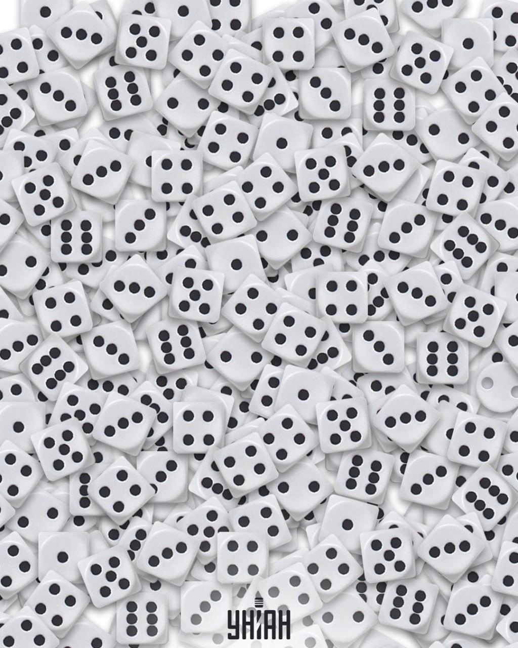 È necessario trovare il pulsante in tempo / collage Moje